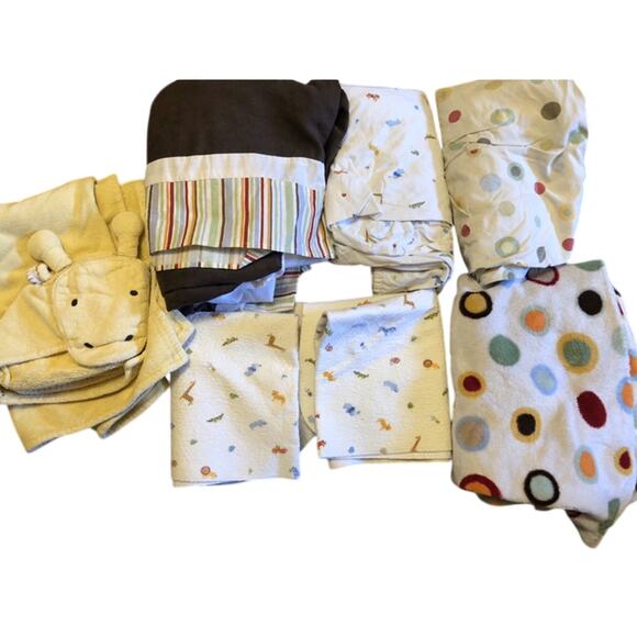Animal, Stripe, Dots Bedding With Yellow Pottery Barn Giraffe Towel - Picture 1 of 5